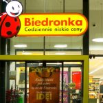 Another player is entering the war between Lidl and Biedronka.  UOKiK: The promotion rules are unclear