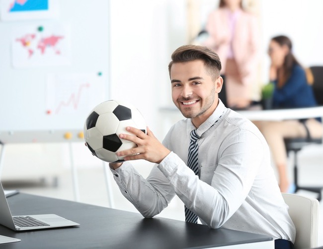 Why study the Bachelor's Degree in Sports Management Why study the Bachelor's Degree in Sports Management