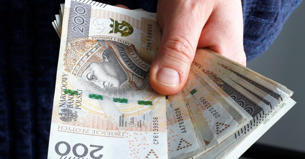 Banks are still making a lot of money.  The profit in 2024 should be similar to last year's