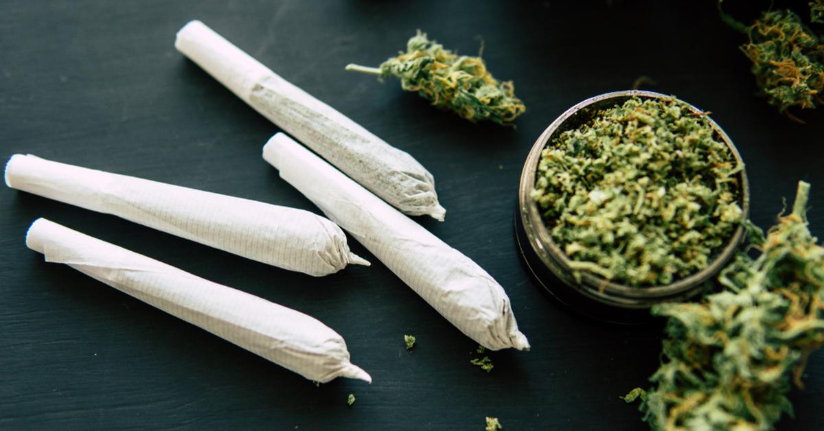 The first days after the legalization of marijuana in Germany.  How did it go?  Bavarian police comment