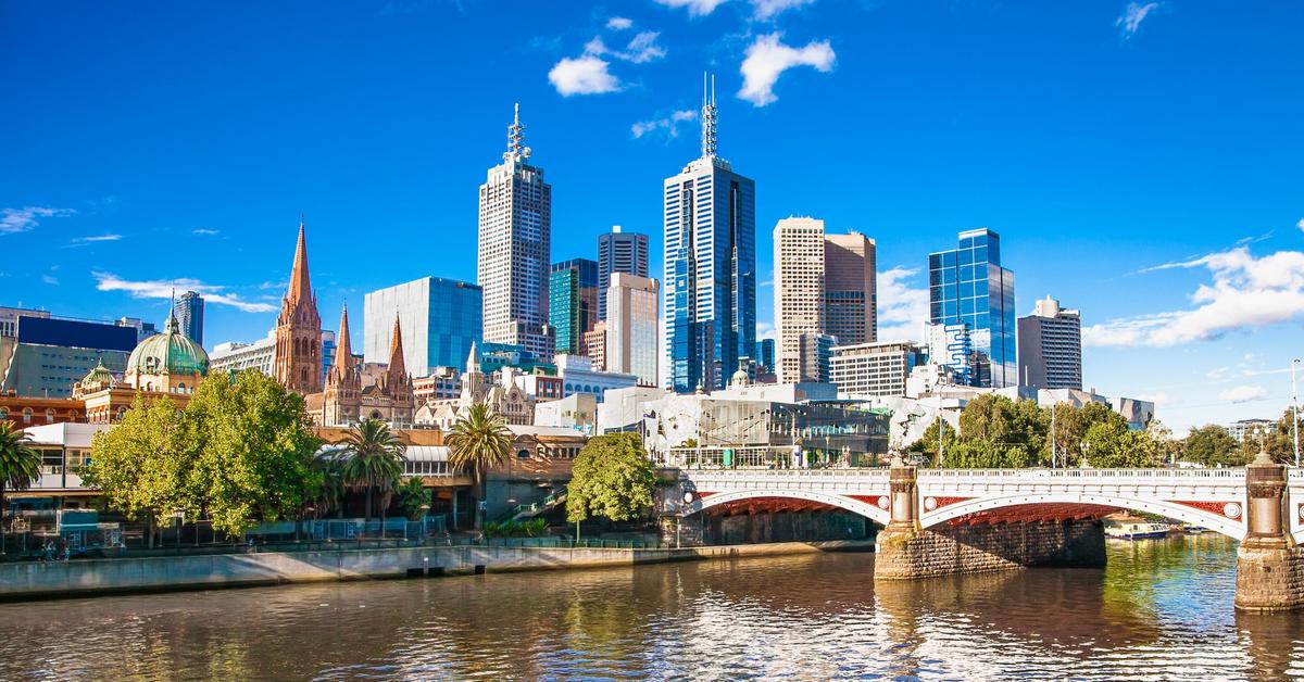 Banks, media and airlines paralysed as Australia grapples with cyber outage