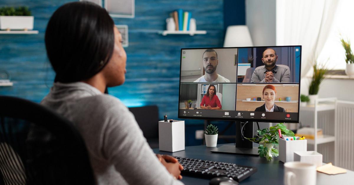 E-learning in the HR and Payroll Industry - Advantages and Challenges of Remote Learning