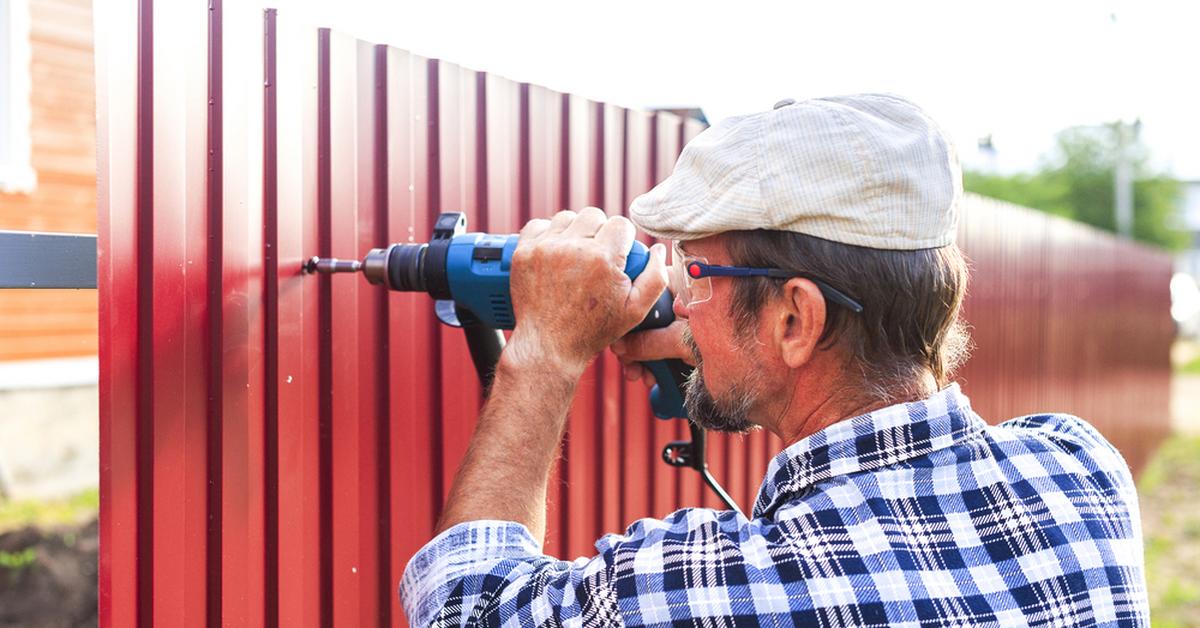 Financing for building a fence. You can get up to PLN 100,000