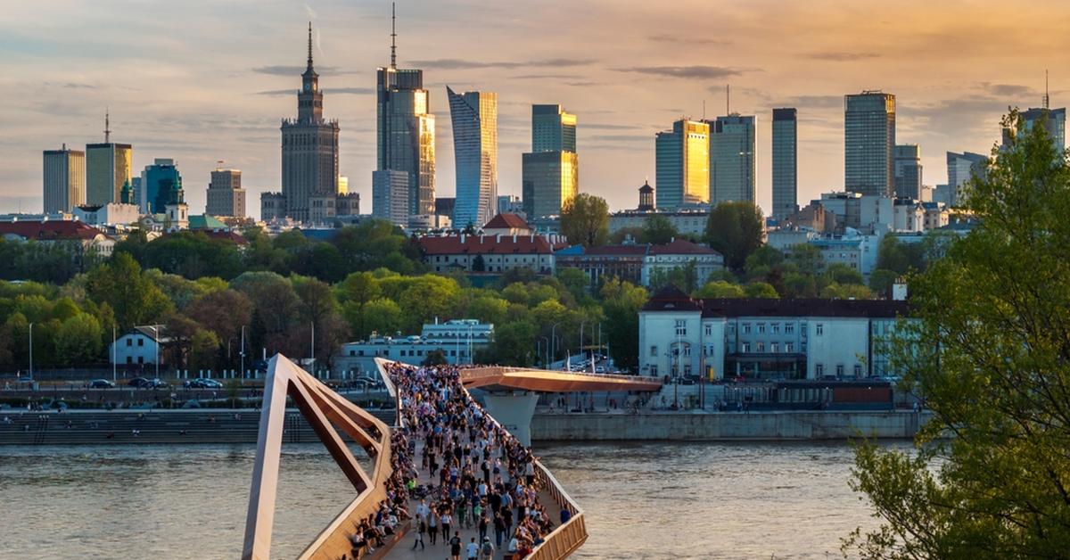 German companies are fleeing the country, and Poland is attracting them like a magnet. Several reasons (STUDY)
