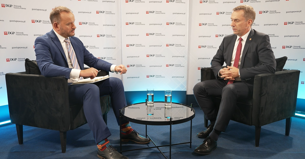 Interview with Andrzej Szarata, during the Krynica 2024 Forum: Euroregion Carpathians: Can It Become a Tourist Brand as Good as the Alps?