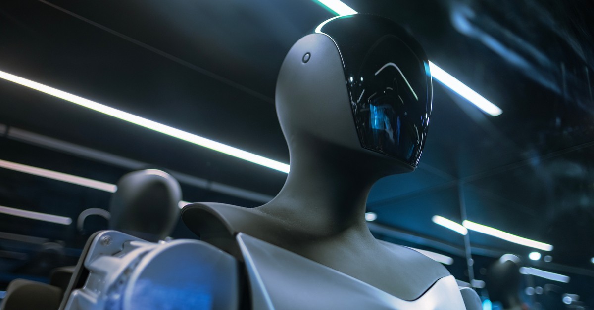 Musk's flop. Tesla Optimus bots were remotely controlled by humans