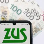 ZUS x -rays the insured. He gave the right to relief, and people lose on it. This must be paid to this before the ZUS himself does it